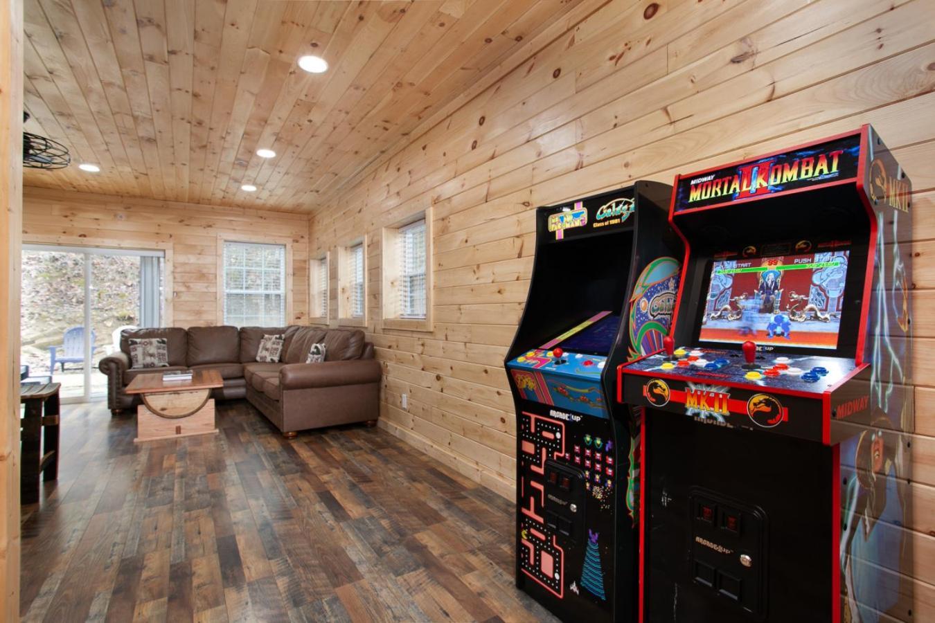 塞维尔维尔Whiskey Barrel W Hot Tub Arcade Game Fire Pit别墅 外观 照片